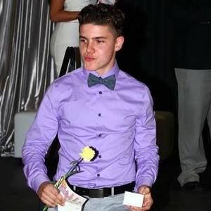 Meet your Posher, Gabriel